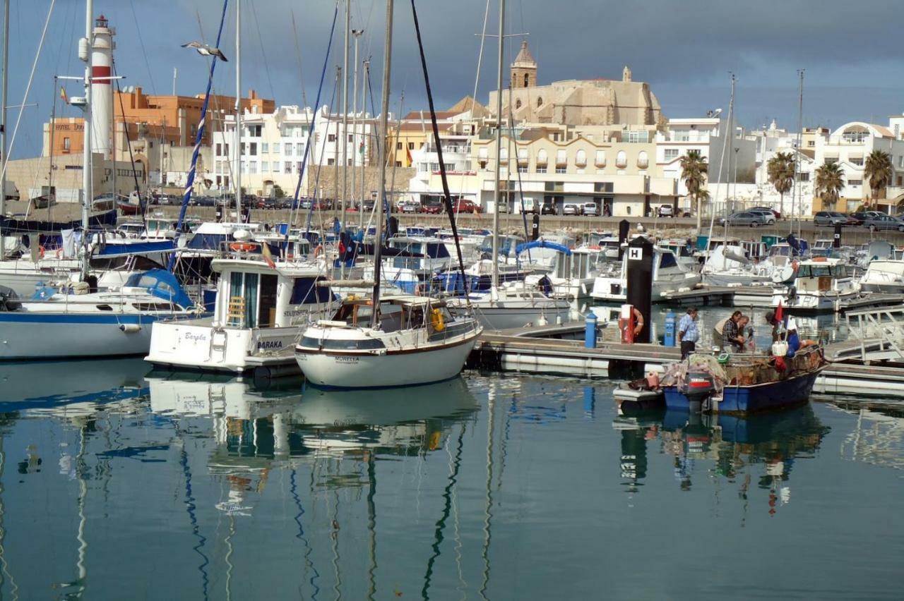 Gatu Premium Villa Aramburu, " Preferente Mayores De 25 Anos Y Familias " El Puerto de Santa María Esterno foto