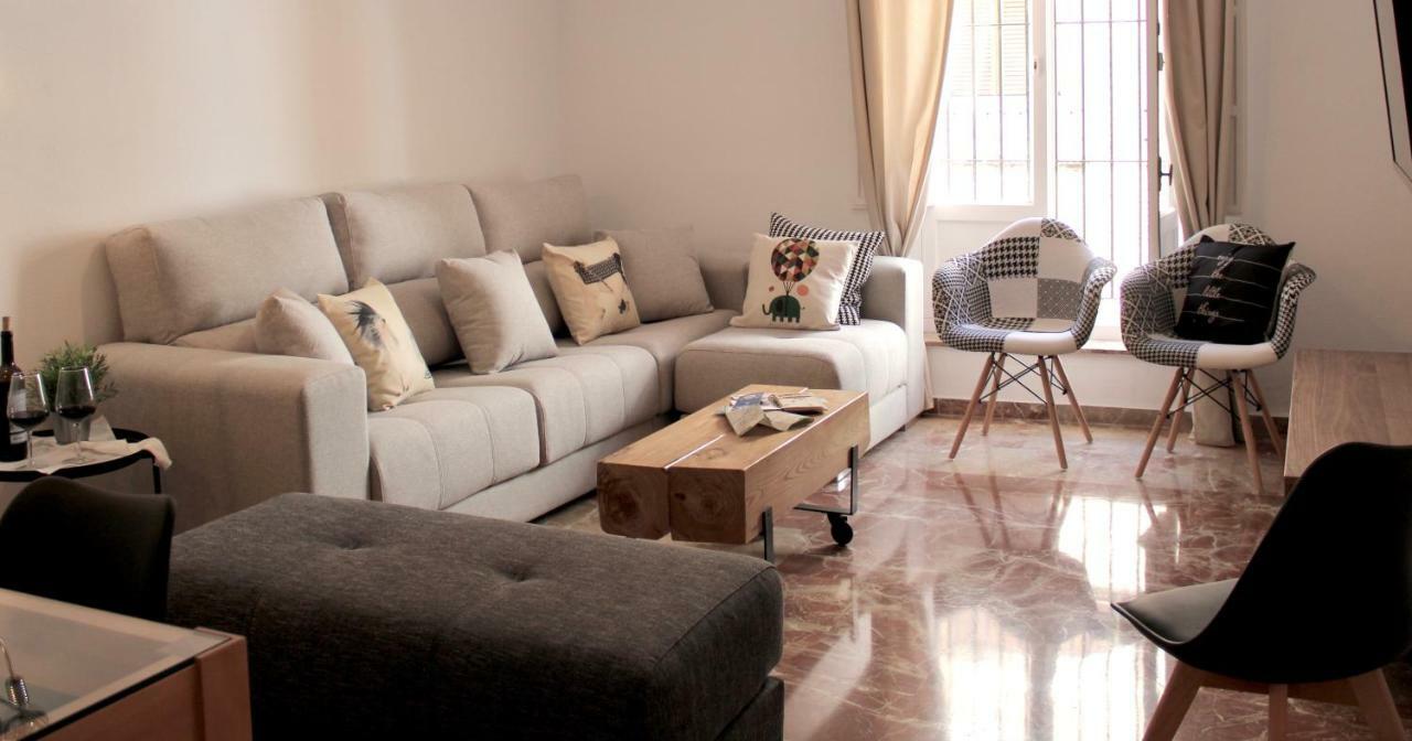 Gatu Premium Villa Aramburu, " Preferente Mayores De 25 Anos Y Familias " El Puerto de Santa María Esterno foto