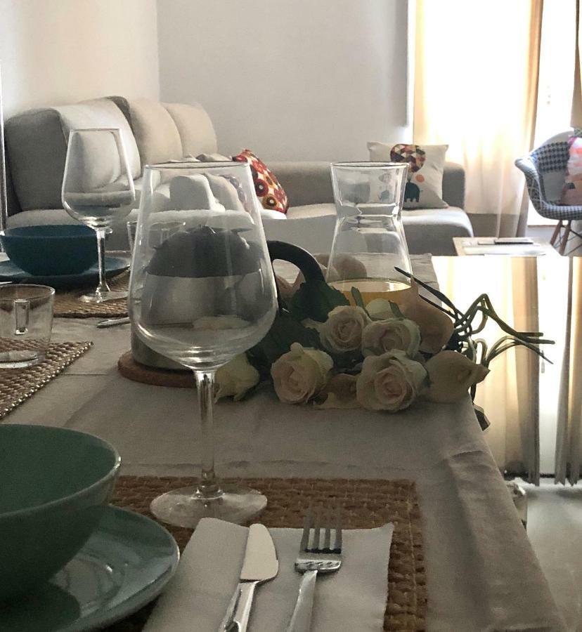 Gatu Premium Villa Aramburu, " Preferente Mayores De 25 Anos Y Familias " El Puerto de Santa María Esterno foto